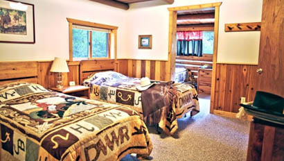 Bedroom cabin at Drowsy Water Ranch