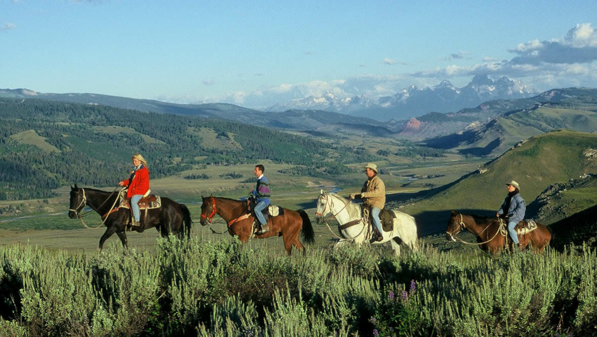 Family trail ride at Goosewing Ranch