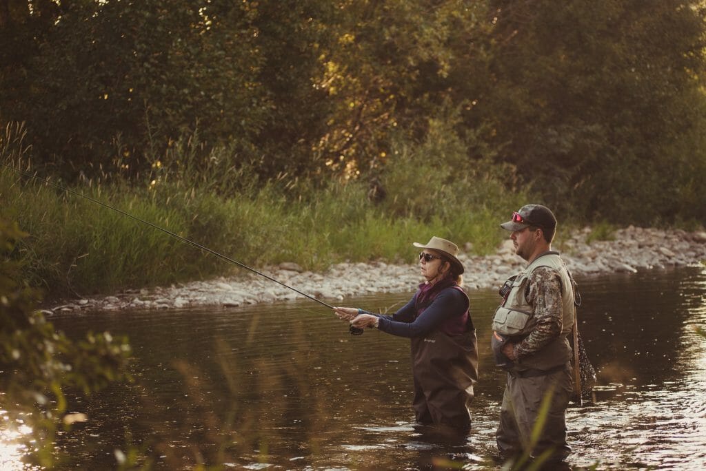 2 Men Fly fishing