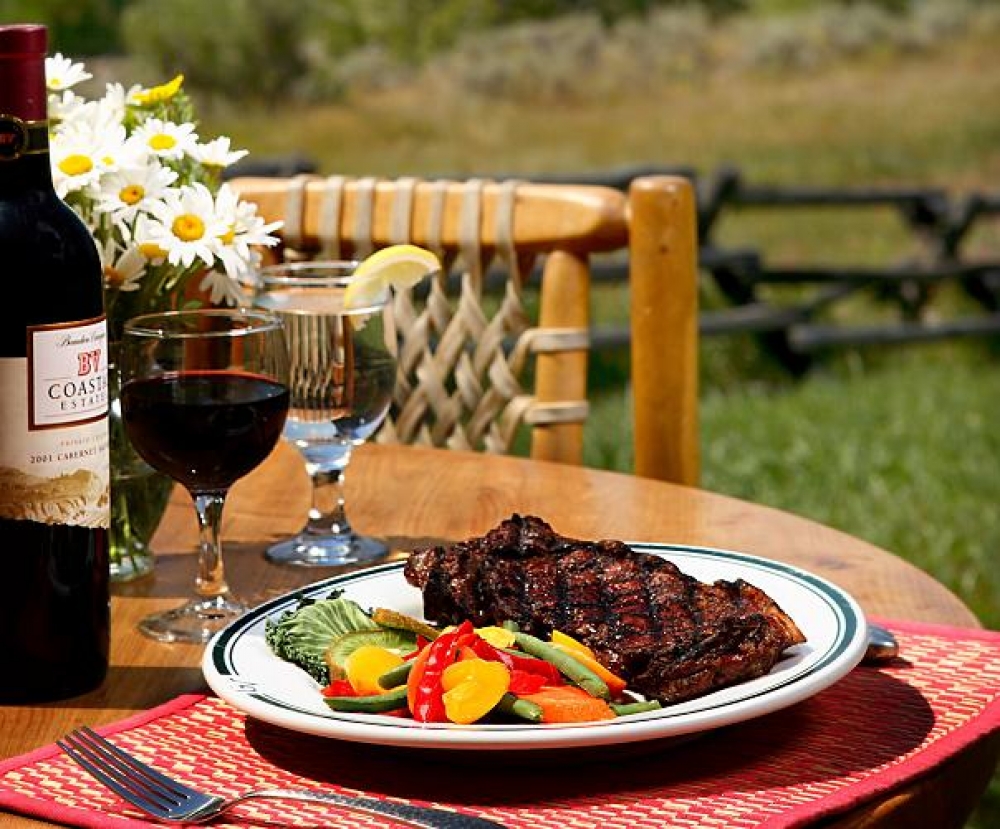 Gros Ventre Steak Food Picnic Fine Dining for Foodies