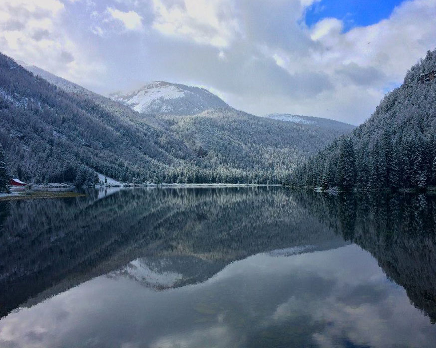 Flat Creek Ranch Lake Small Dude Ranches 