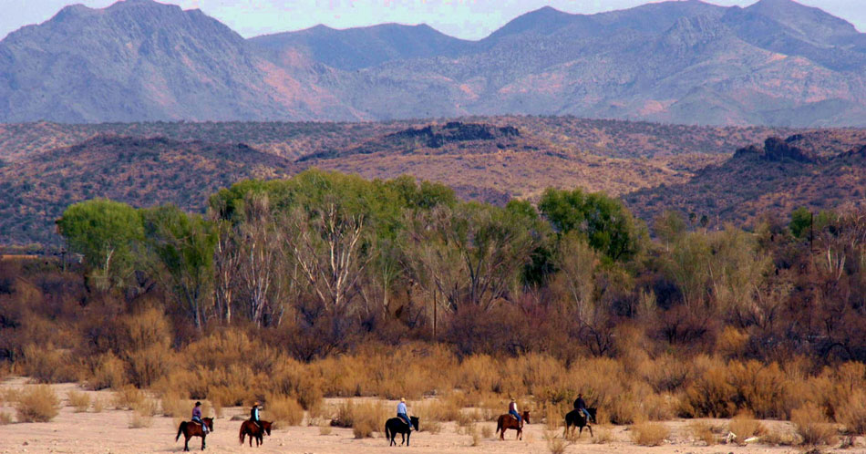 Winter Vacation Kay el bar guest ranch